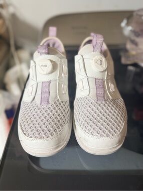 Neon Dexter DexLite Pro BOA Bowling Shoes White Lavender Womens 7.5 Right Hand